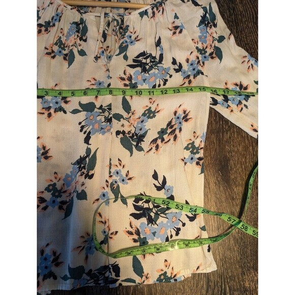 Lucky Brand White Blue Floral Top Medium Boho Blouse - Picture 4 of 5